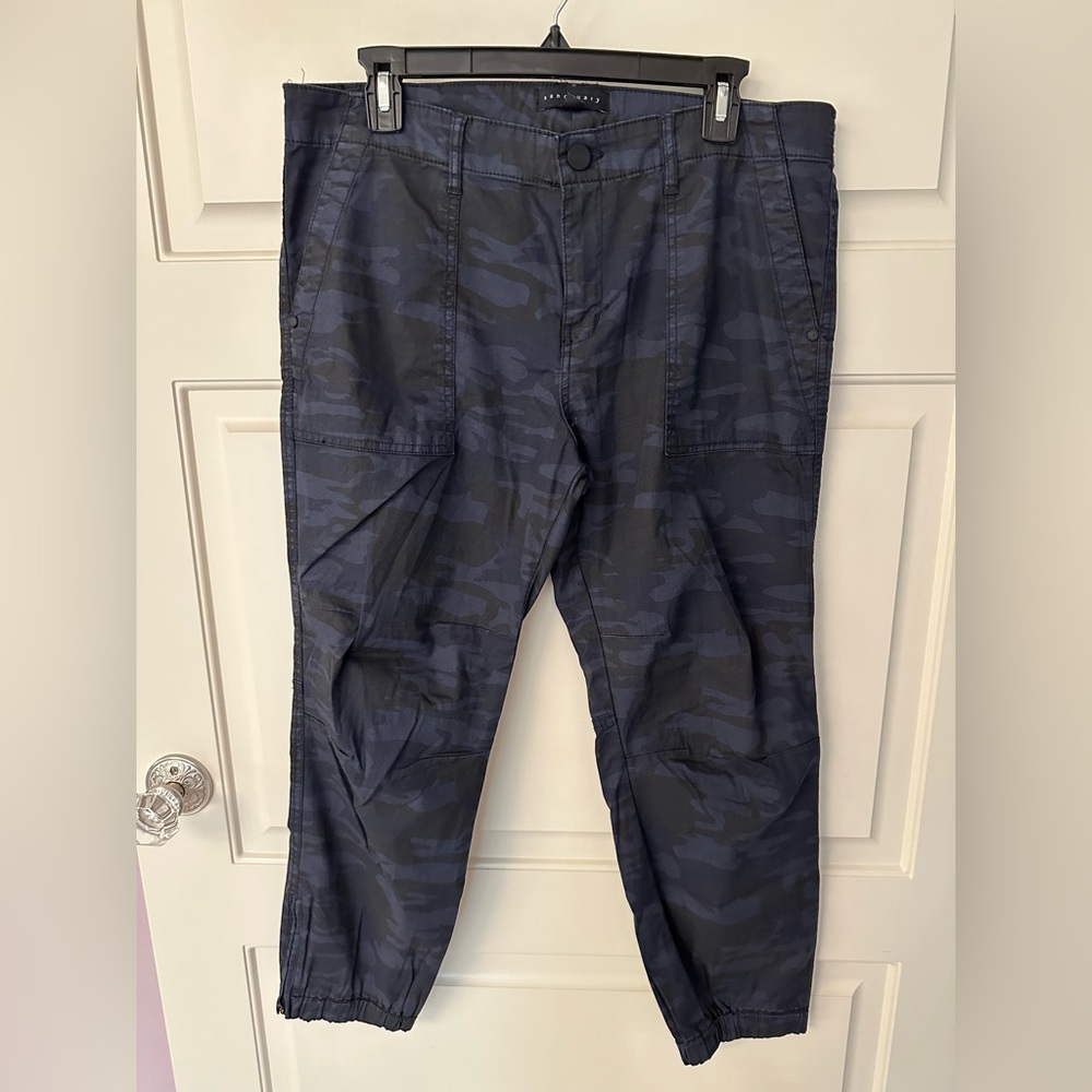 Sanctuary Cropped Cargo Pants in Navy Blue